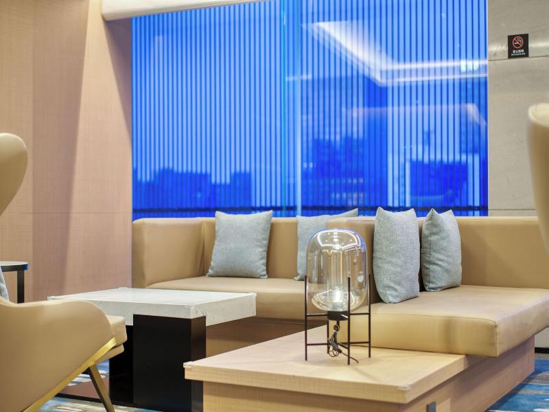 Fairfield By Marriott Hangzhou Wulin Square, China image