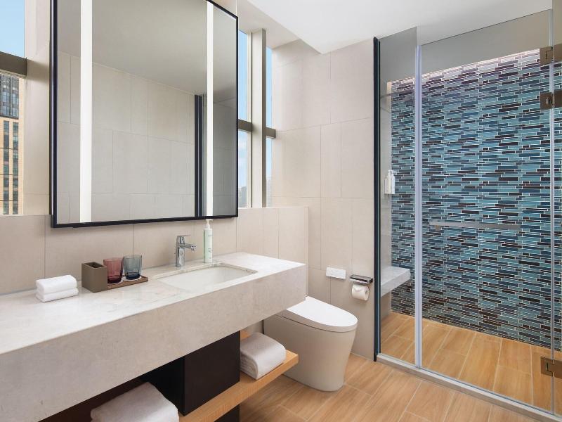 Fairfield By Marriott Hangzhou Wulin Square, China image