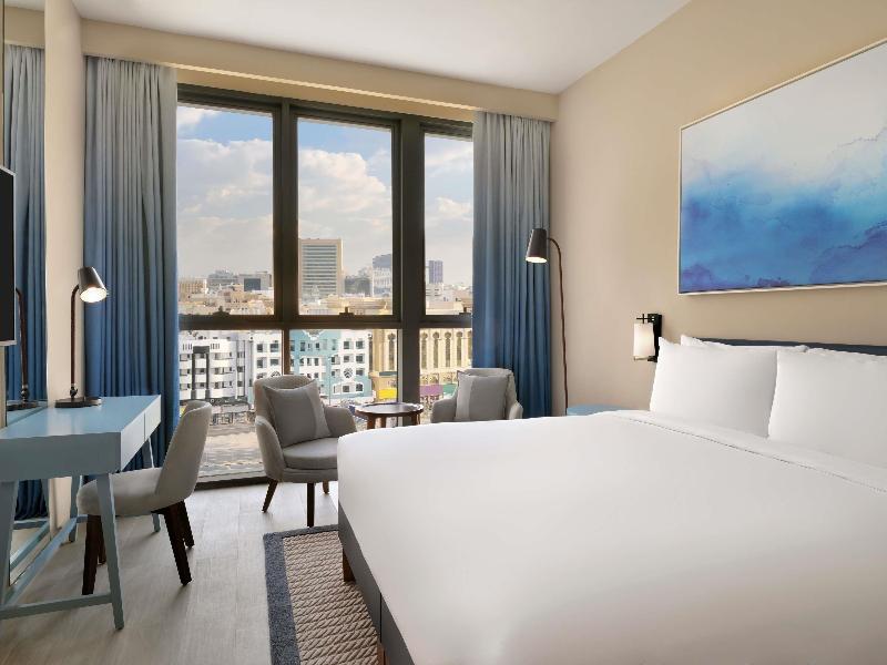 Mercure Dubai Deira image