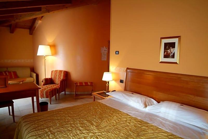 Hotel Ristorante Novecento image