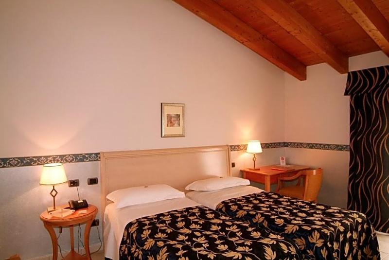 Hotel Ristorante Novecento image