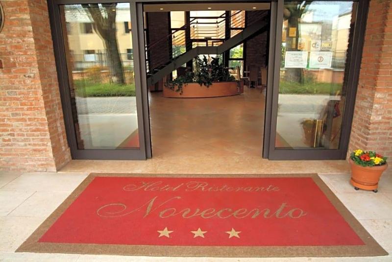 Hotel Ristorante Novecento image