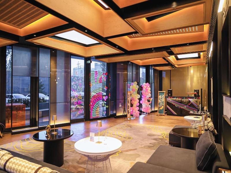 Renaissance Beijing Haidian Hotel image