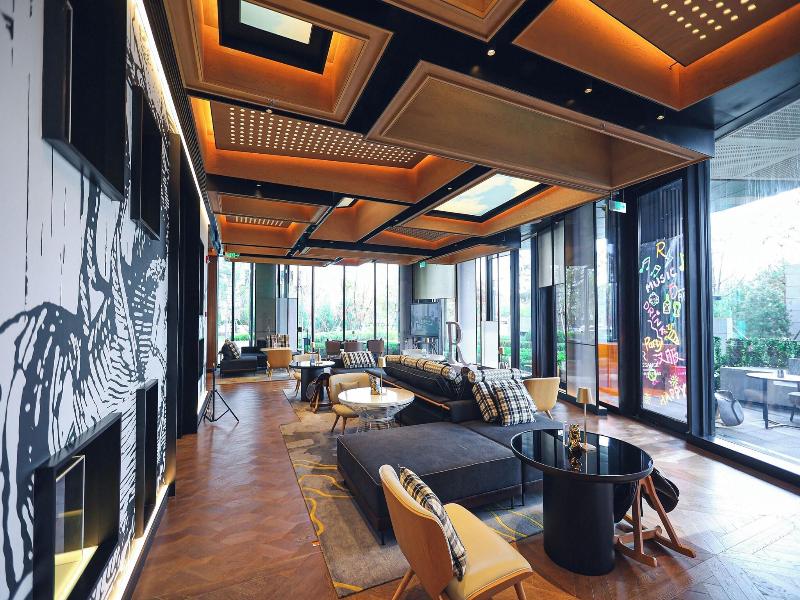 Renaissance Beijing Haidian Hotel image