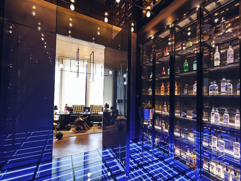 Renaissance Beijing Haidian Hotel image
