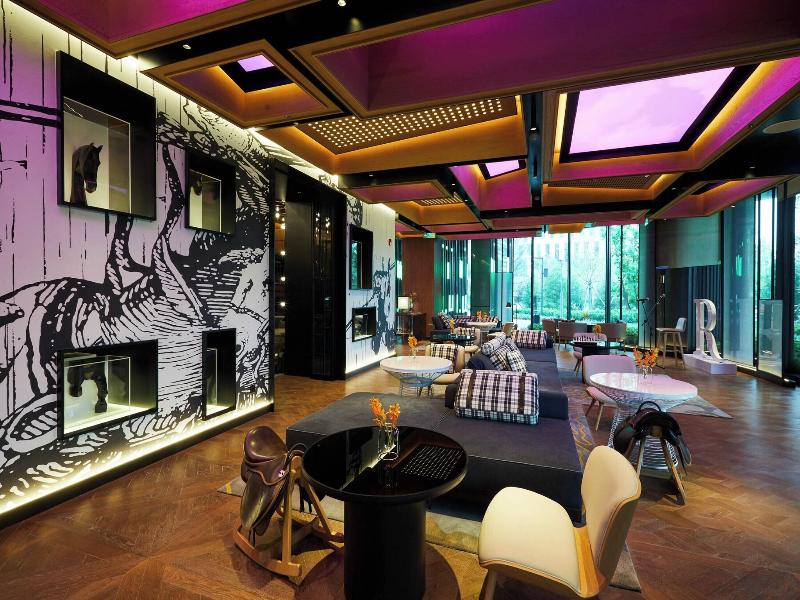 Renaissance Beijing Haidian Hotel image