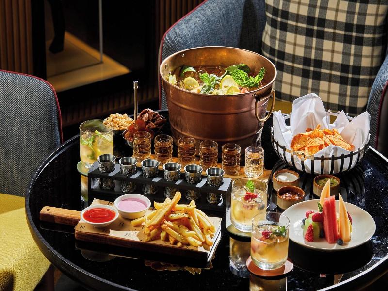 Renaissance Beijing Haidian Hotel image