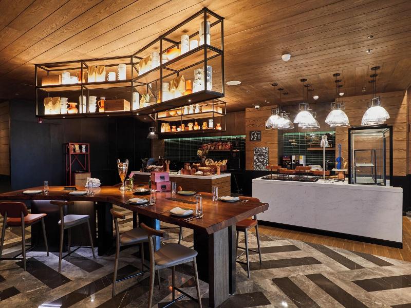 Renaissance Beijing Haidian Hotel image