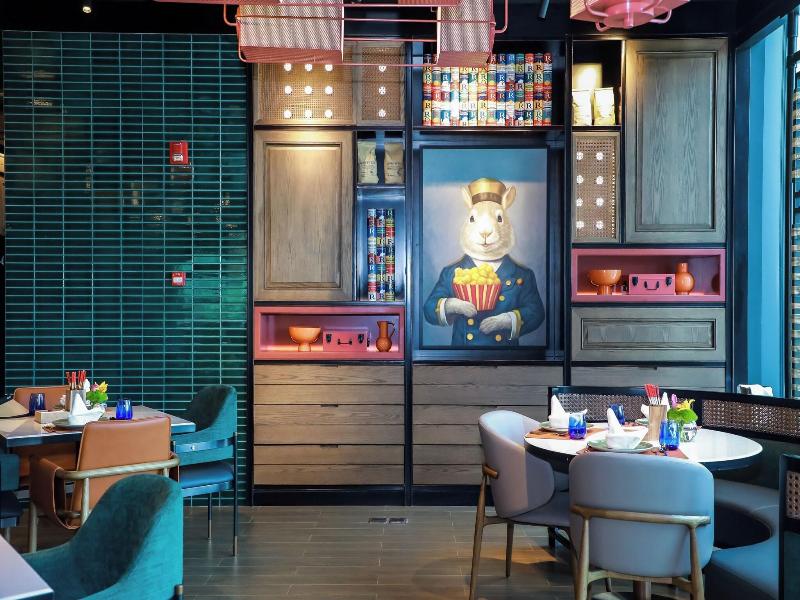 Renaissance Beijing Haidian Hotel image