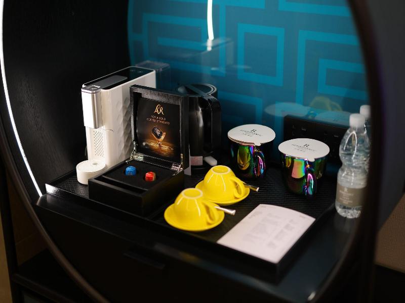 Renaissance Beijing Haidian Hotel image