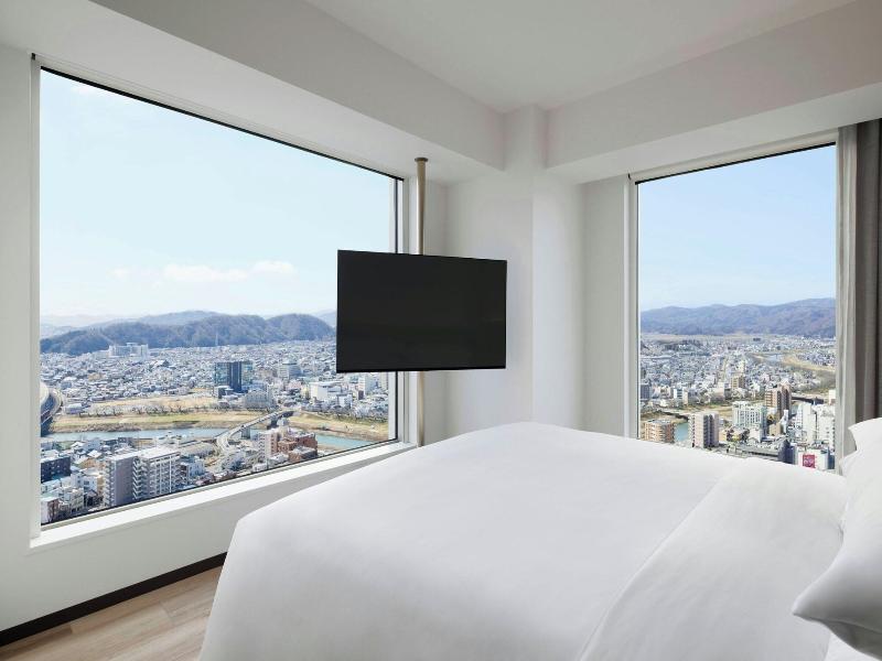 Courtyard By Marriott Fukui image