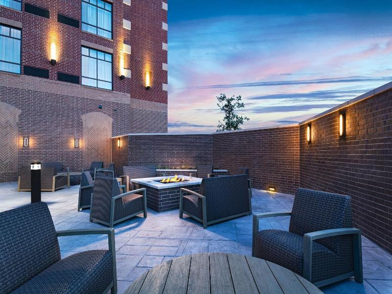 Courtyard By Marriott Dallas Frisco image