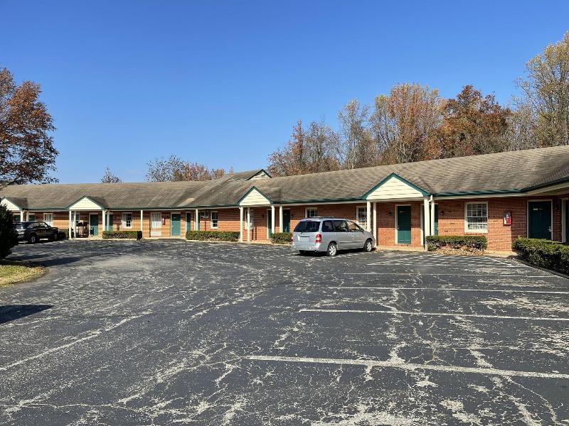 Rips Country Inn image