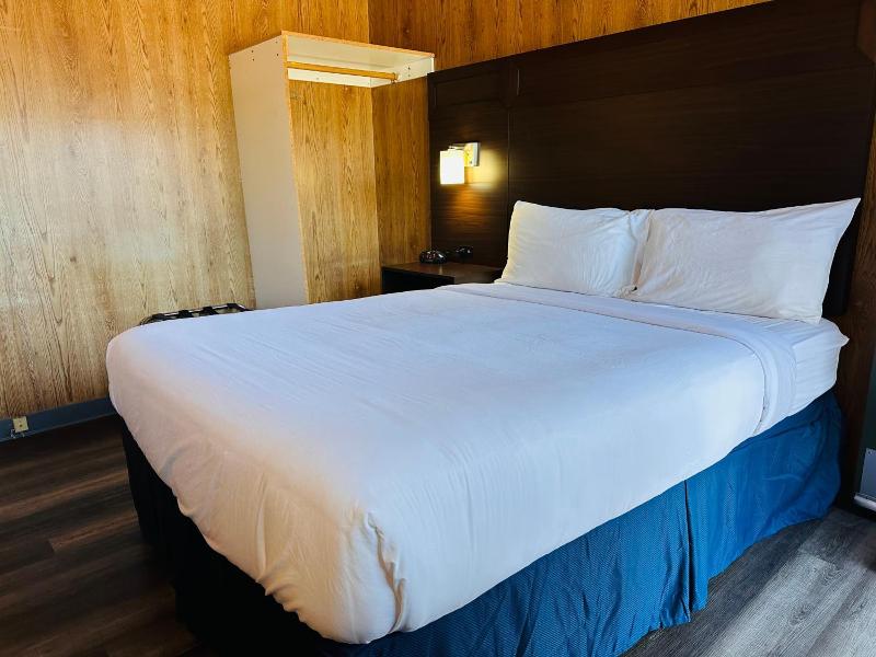 Anchor Inn Motel By Loyalty image
