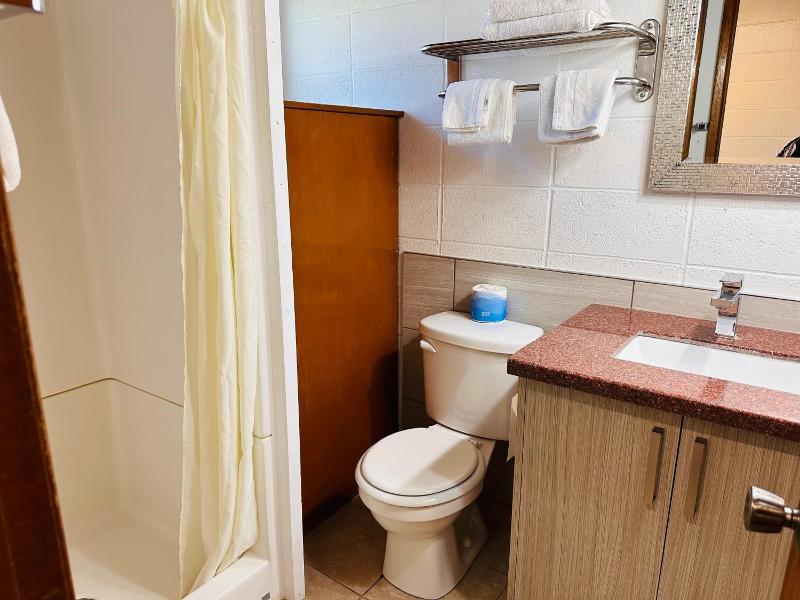 Anchor Inn Motel By Loyalty image