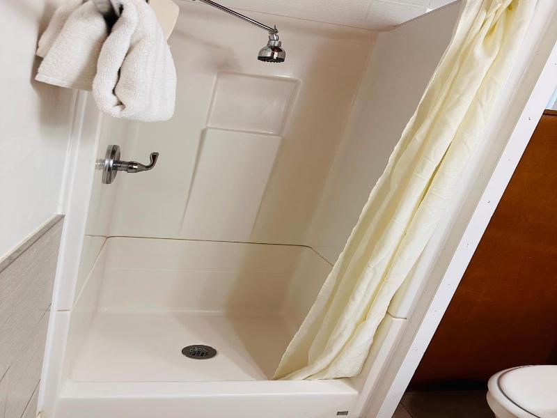 Anchor Inn Motel By Loyalty image
