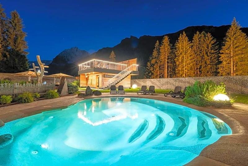 Croce Bianca Leisure & Spa Hotel image