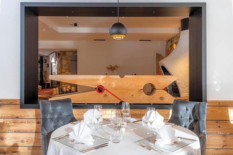 Croce Bianca Leisure & Spa Hotel image
