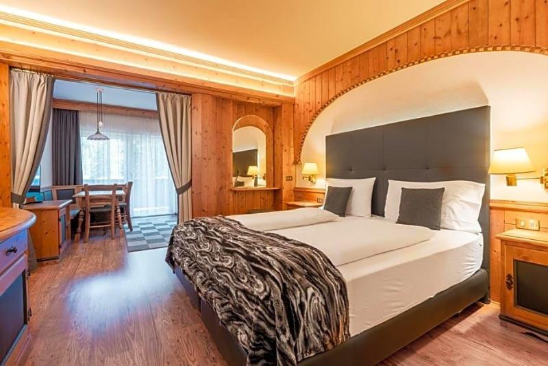 Croce Bianca Leisure & Spa Hotel image