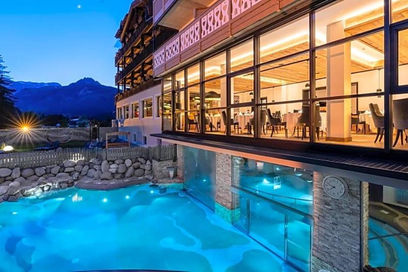 Croce Bianca Leisure & Spa Hotel image