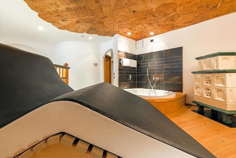 Croce Bianca Leisure & Spa Hotel image