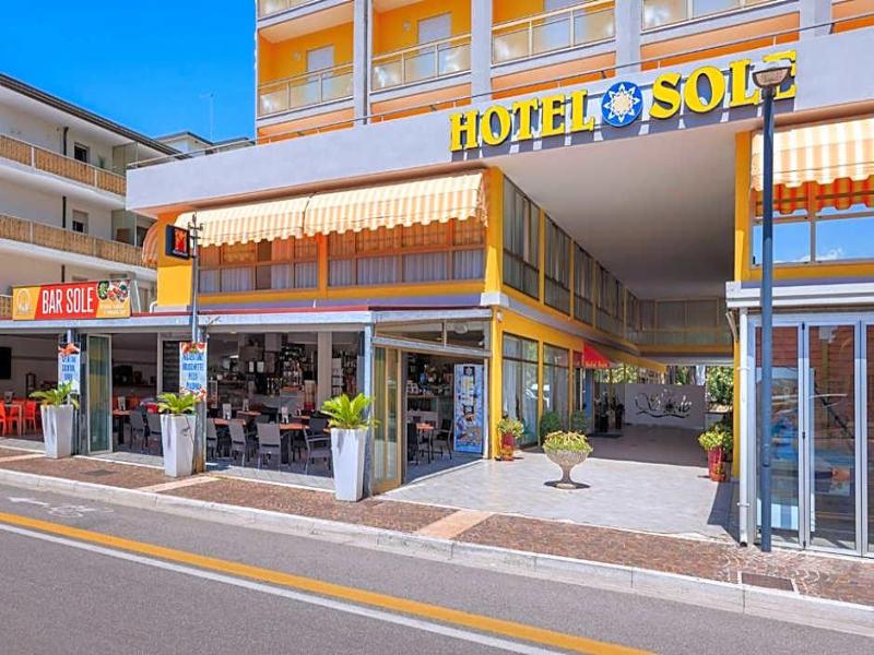 Hotel Sole image