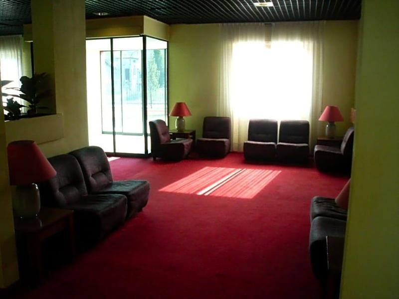 Delta Hotel image