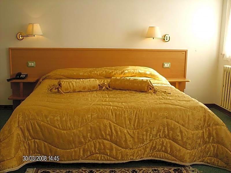 Hotel Etruria image