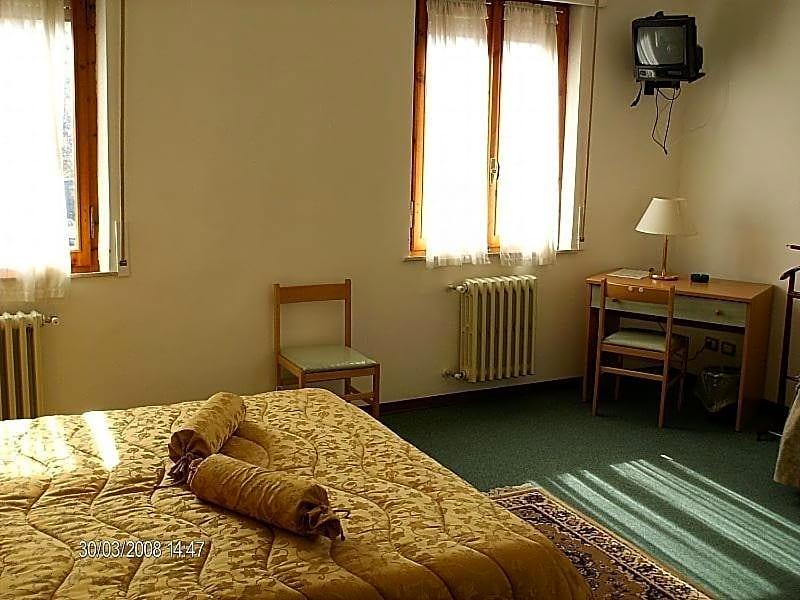 Hotel Etruria image