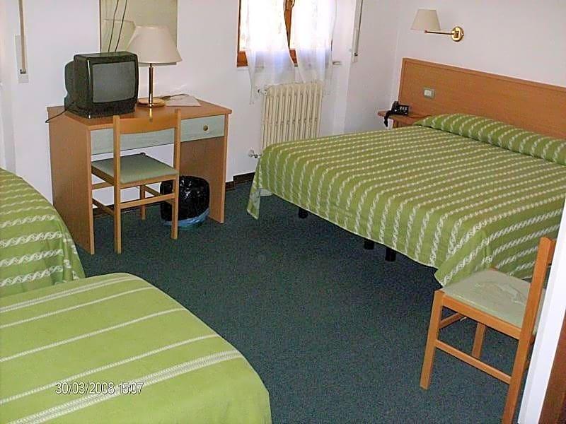 Hotel Etruria image