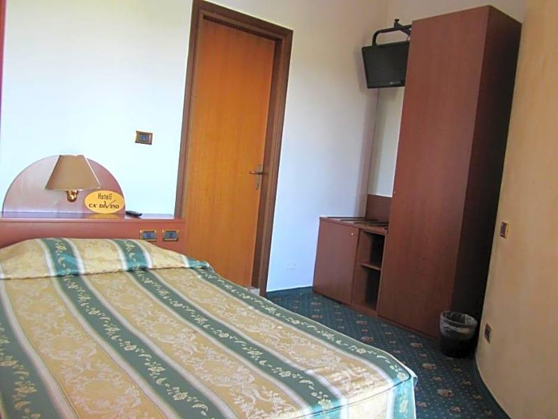 Hotel Green Castellani image