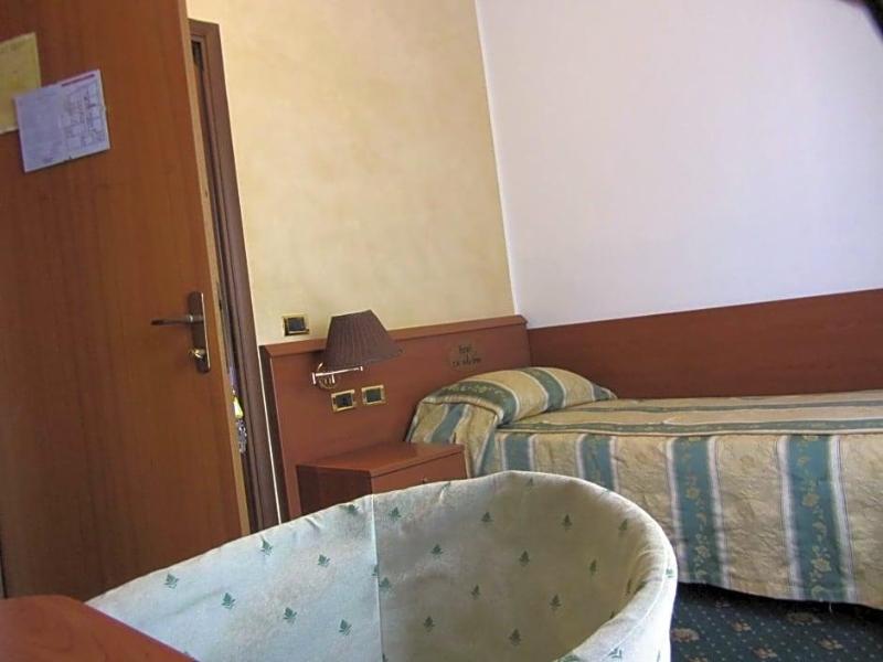 Hotel Green Castellani image