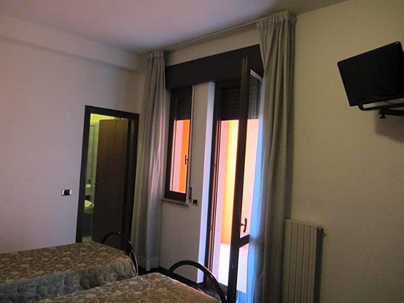 Hotel Green Castellani image