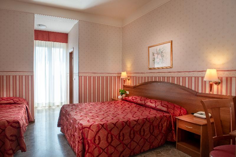 Hotel Tiffany image