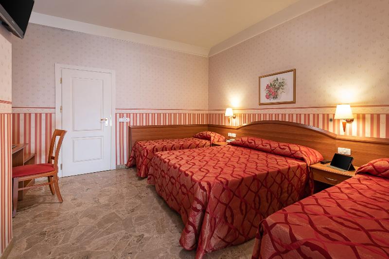 Hotel Tiffany image