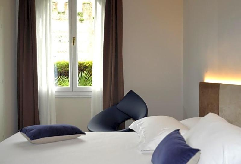 Hotel Le Mura image
