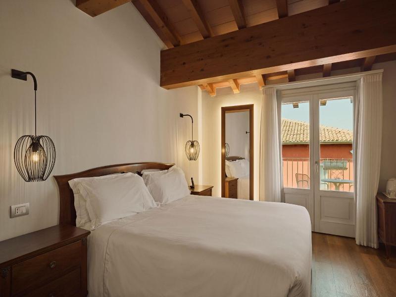 Hotel Le Mura image