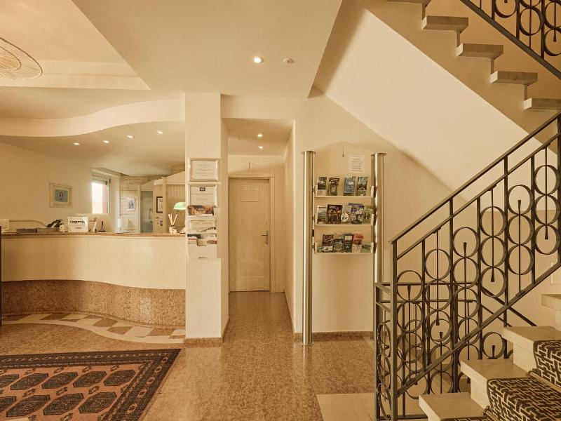 Hotel Le Mura image