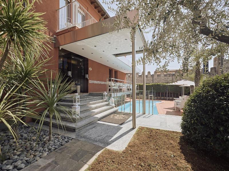 Hotel Le Mura image