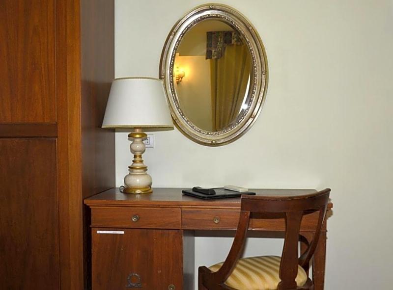 Hotel Le Mura image