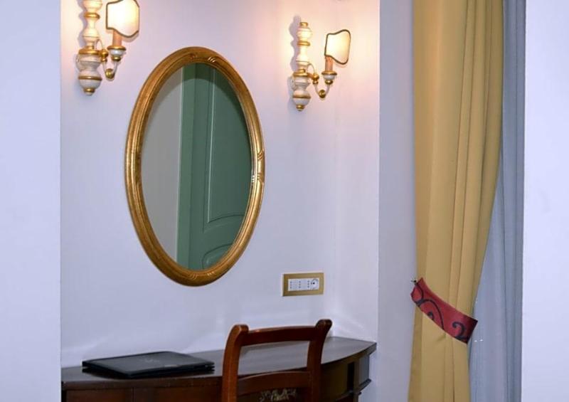Hotel Le Mura image