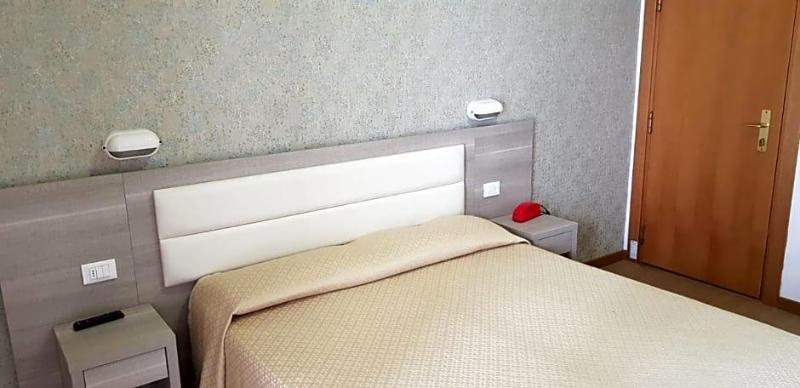 Hotel Basilea image