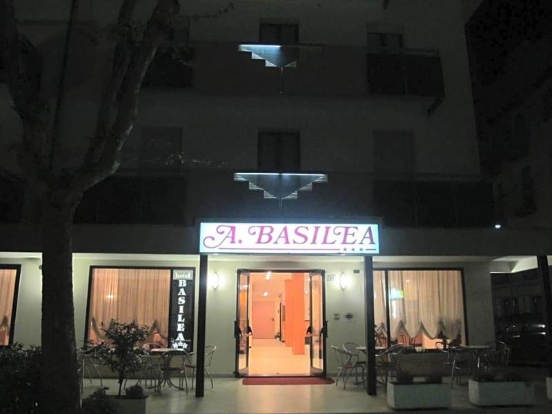 Hotel Basilea image