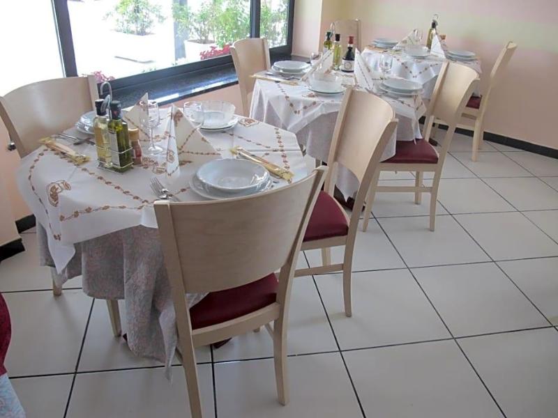 Hotel Basilea image