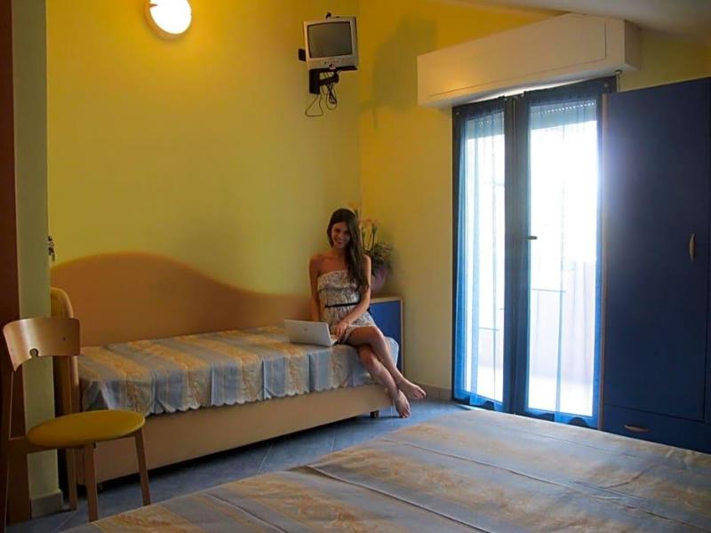 Hotel Basilea image