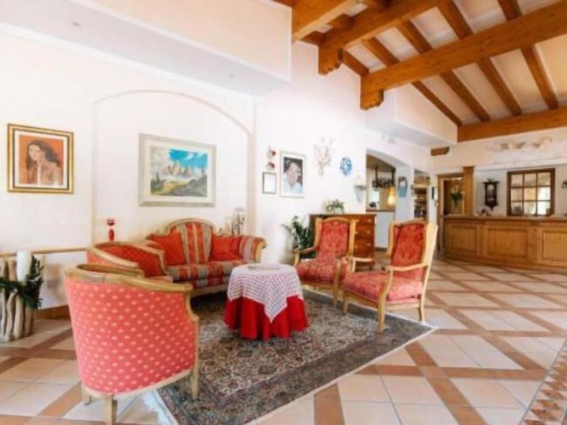 Hotel Des Alpes image