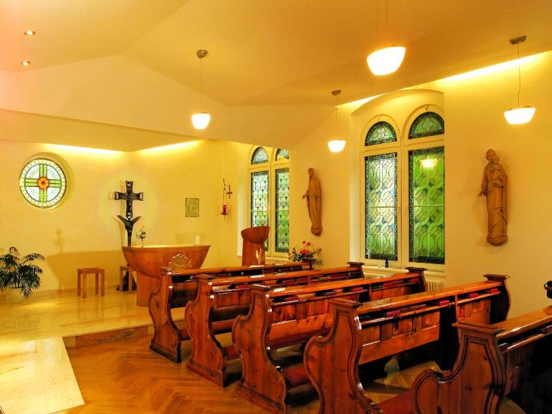 Hotel Filipinum image