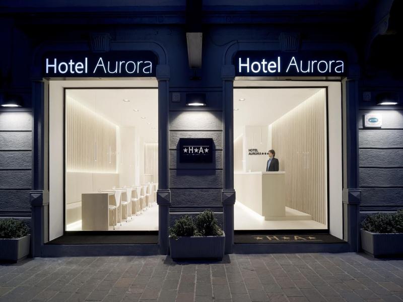 Hotel Aurora image