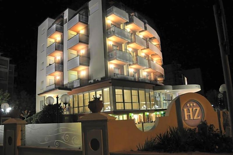 Hotel Zenith image