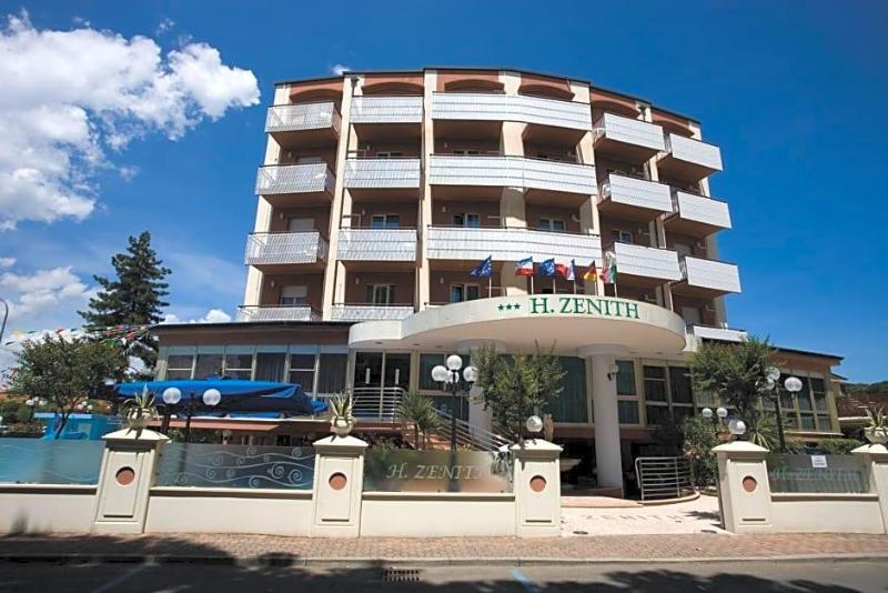 Hotel Zenith image